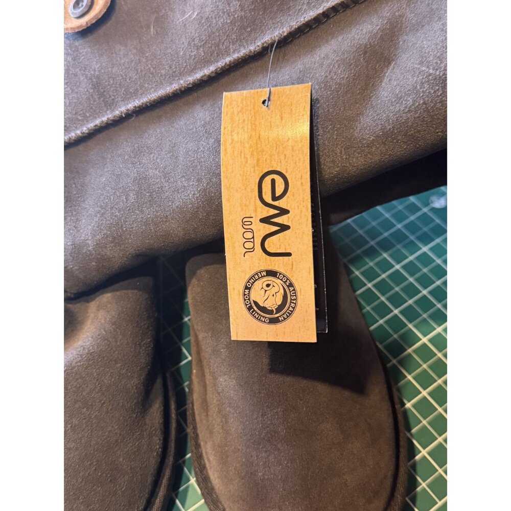 EMU Womens Merino Wool-Lined Brown Suede Boots Button Detailing Size W10 - Picture 3 of 11